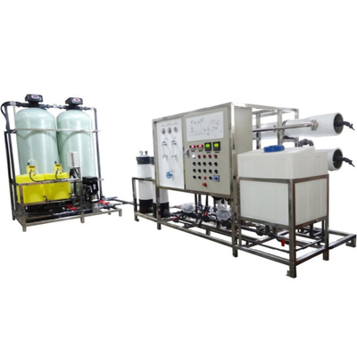 Purificateur d'eau d'usage commercial mobile 500L 1000L Usine de purification de l'eau potable par osmose inverse 2000LPH Frp réservoir Equipement de dessalement de l'eau saumâtre Usine de traitement de l'eau saumâtre