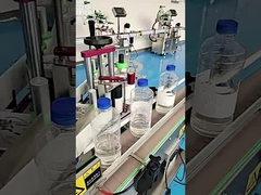 Machine à étiquettes de bouteille